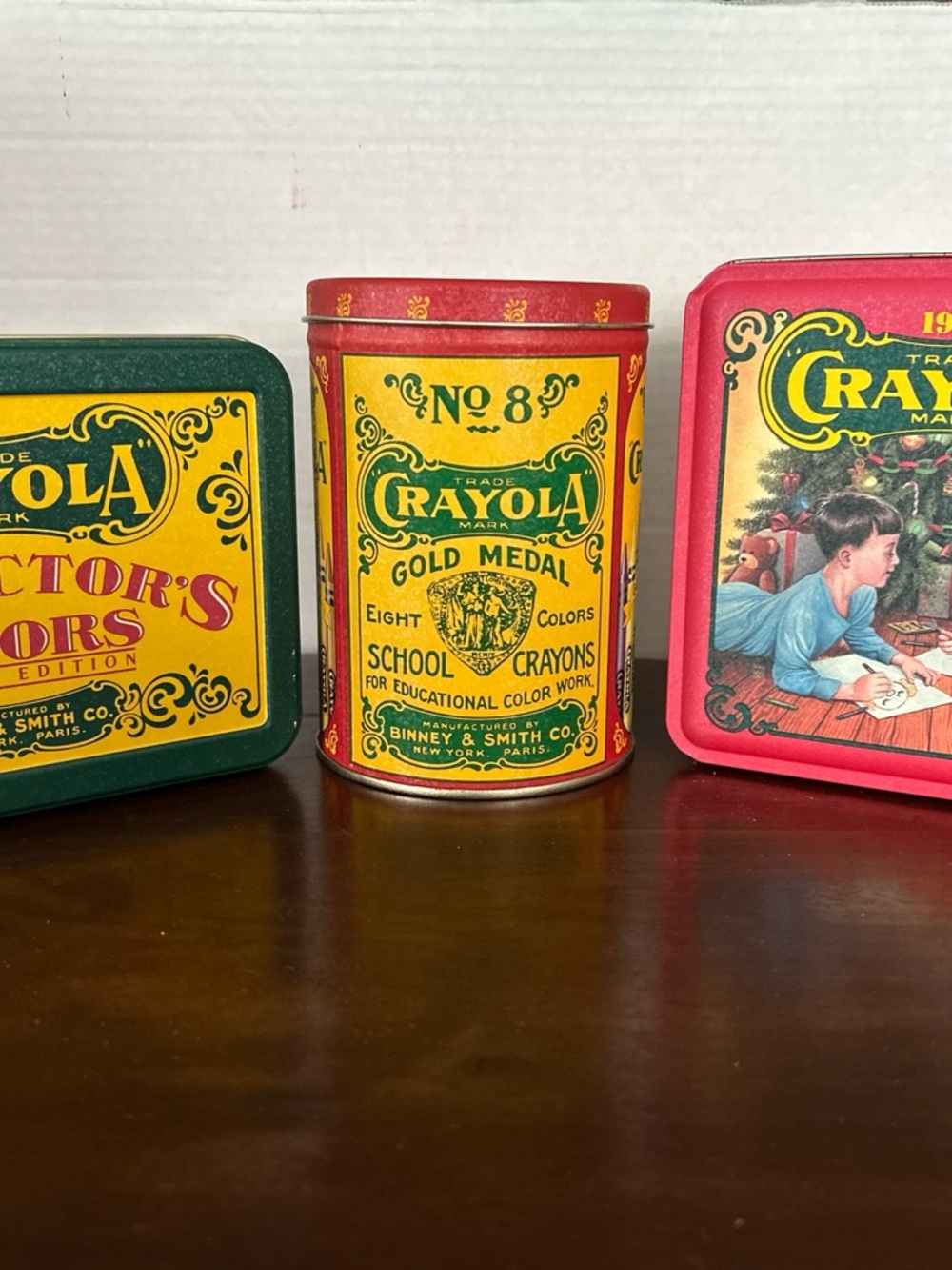 Crayola Gold Medal Tin with Red and Yellow Accents